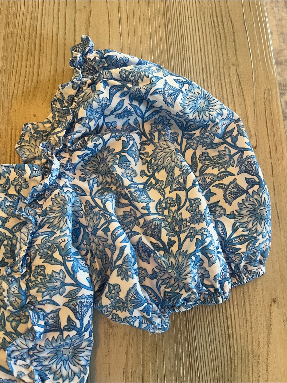 Cece Blue Floral Puff Sleeve Square Neck Women's Top blouse size medium - Picture 4 of 11
